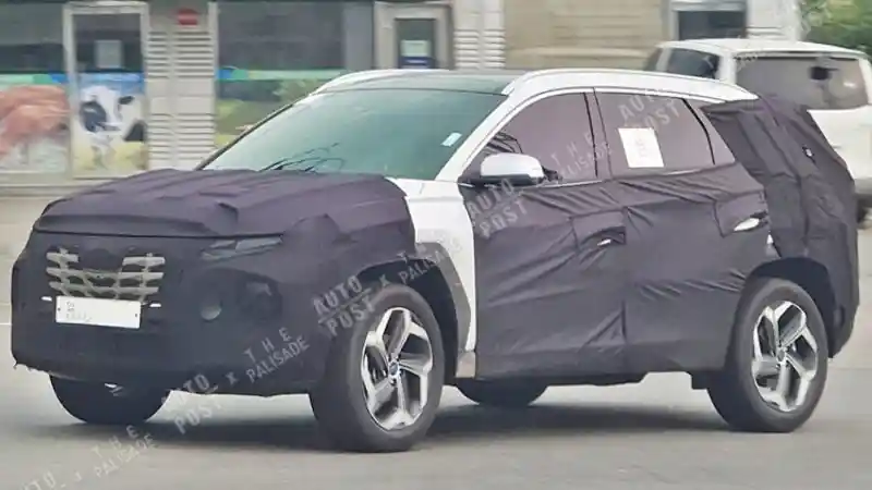 Foto - SPY SHOT: Hyundai Tucson Generasi Keempat Tawarkan Kursi 7 Penumpang