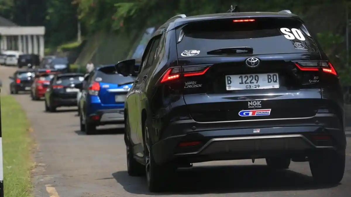 Foto - Adu Irit Toyota Yaris Cross Hybrid EV Oleh Komunitas TYCI, Terbaik Catat 1 Liter 43 Km