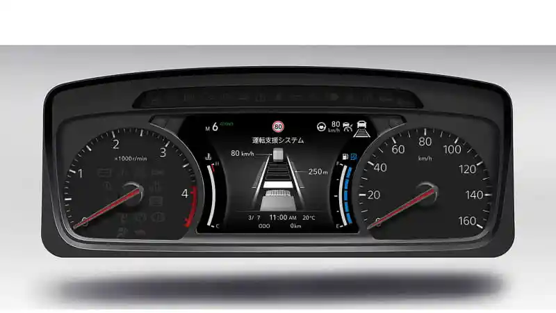 Foto - UD Trucks Kazet, Truk Engkel Yang ‘Full Spec’