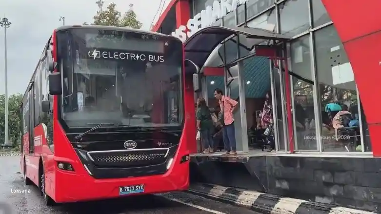 Bus - VKTR Tes Bus Listrik Rakitan Laksana Untuk Trans Semarang