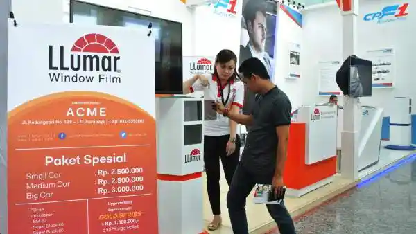 Berita - GIIAS Surabaya Auto Show : Hari Terakhir Dapatkan Kaca Film Murah Hingga Bebas Biaya Kredit.