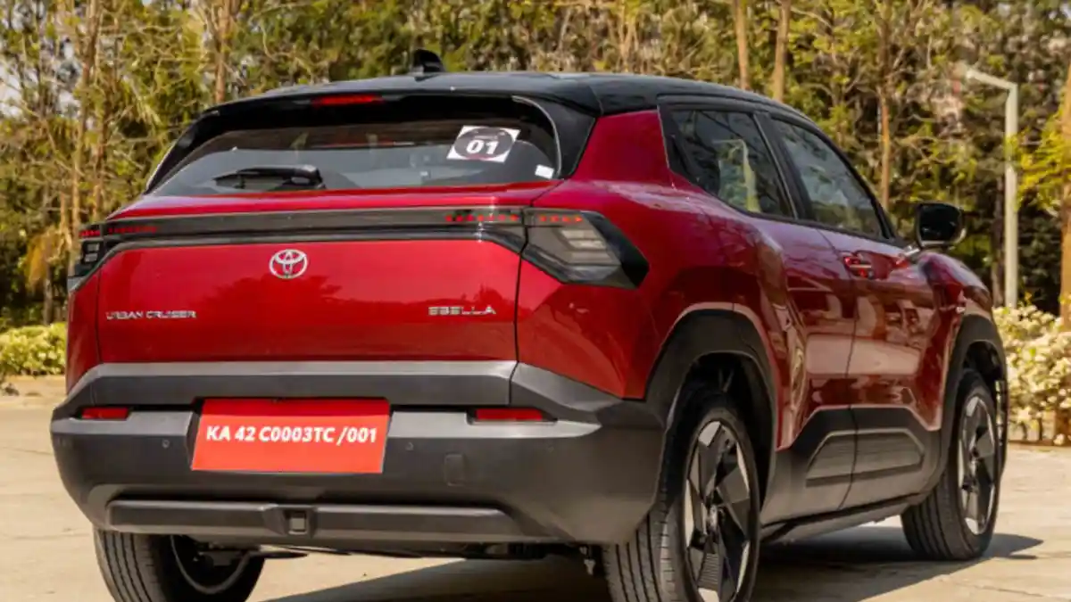 Foto - Toyota Urban Cruiser EV, Sodorkan Skema Sewa Baterai