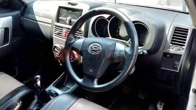 Foto - Panduan Membeli Toyota Rush dan Daihatsu Terios Bekas