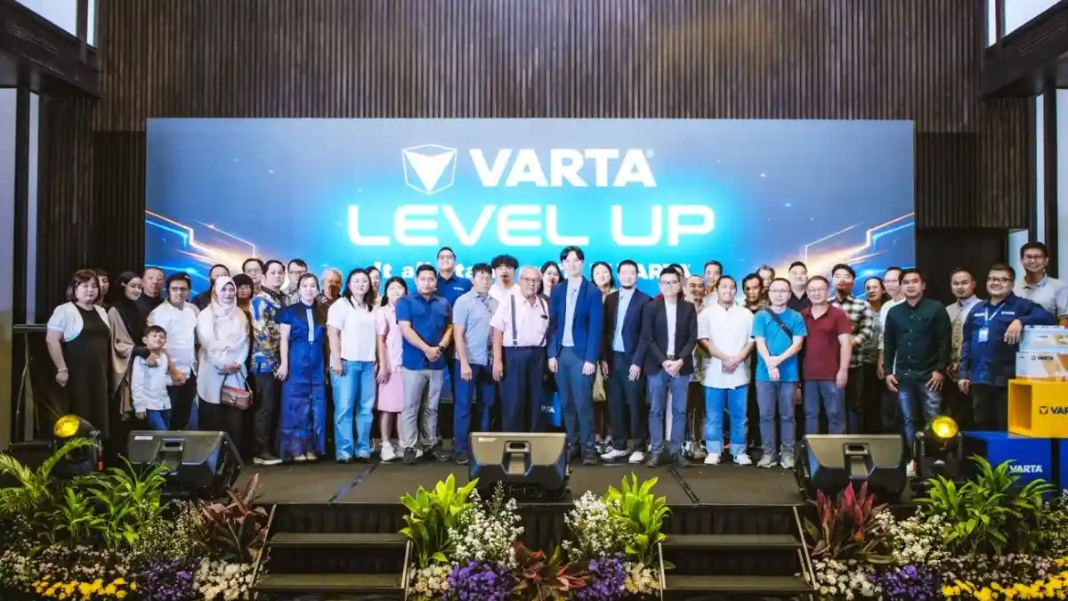 Foto - Aki Varta Perkenalkan Kemasan Baru Untuk Identifikasi Produk