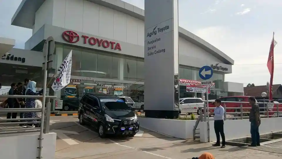 Berita - Pengakuan Dealer Toyota Terkait Avanza Terbaru