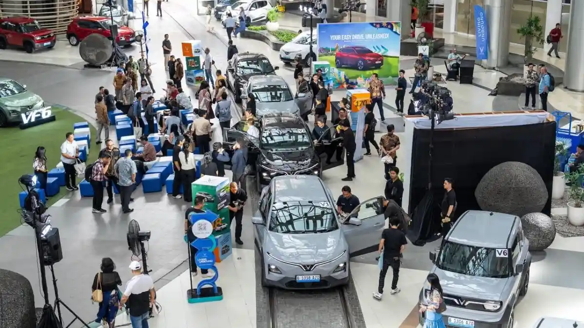 Foto - VinFast VF 6 Dijual Mulai Rp 385 Juta, SUV Listrik Perkotaan Yang Lincah