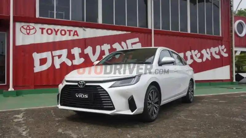 Daftar Harga - Daftar Harga Sedan Non Eropa Terbaru (Oktober 2022)