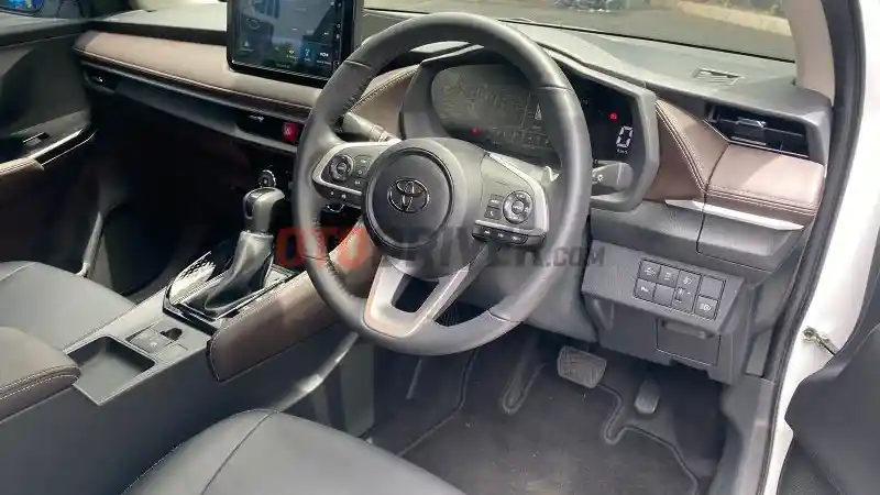 Foto - GALERI: Toyota Vios 2022 (16 FOTO)