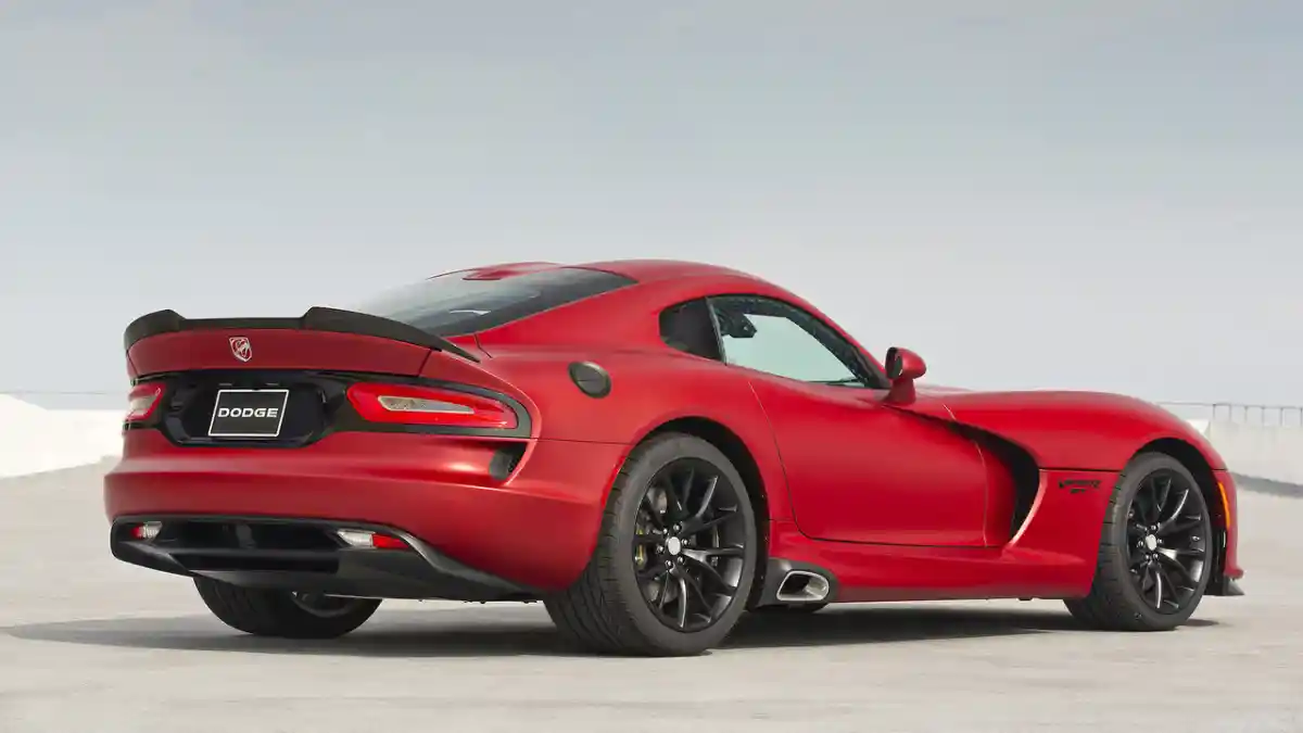 Foto - Dodge Viper Mengakhiri Produksi Tahun Ini 