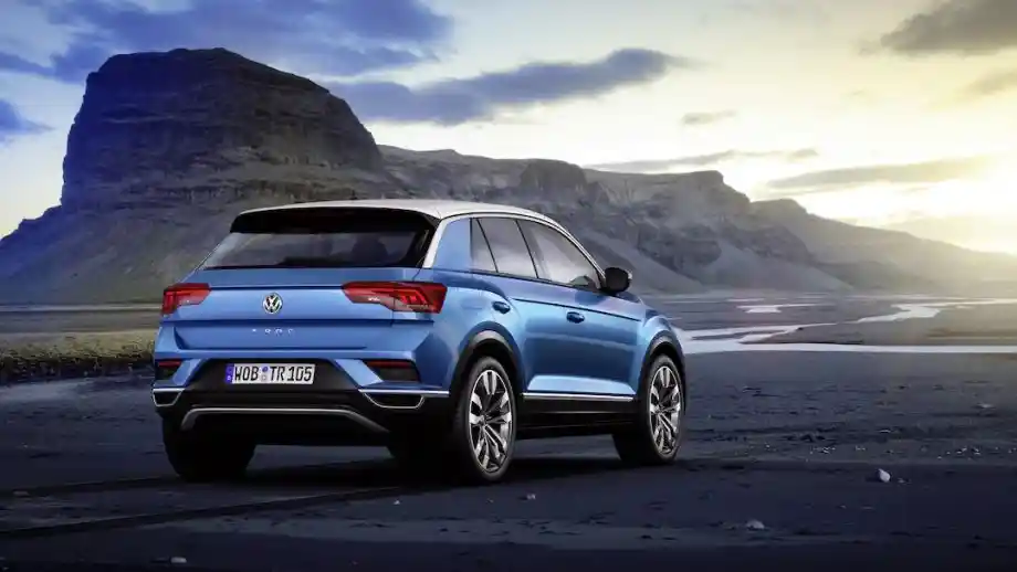 Foto - Honda HR-V dan Toyota C-HR Akan Dapat Tantangan Dari VW T-Roc