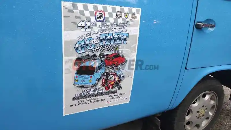 Foto - Komunitas Volkswagen Gelar Drag Race, Mobil Non VW dan Motor Bisa Ikut