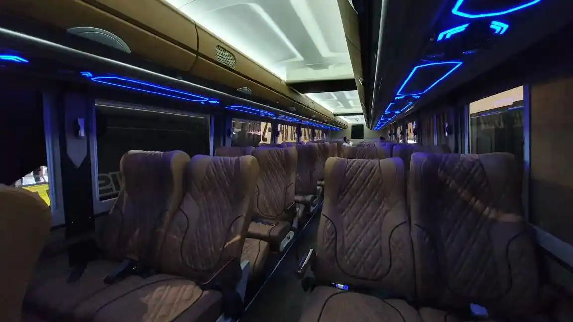 Foto - Ini Alasan Volvo Bus Absen Di GIICOMVEC 2020
