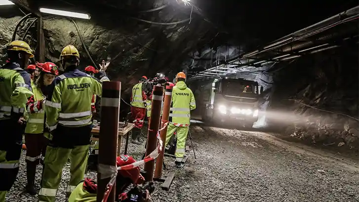 Foto - Volvo : Uji Truk Otonom Di Dalam Tambang Untuk Pertama Kalinya