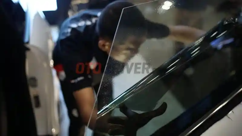 Foto - VROST Bersaing di Kelas Kaca Film dan Paint Protector Terjangkau di Indonesia