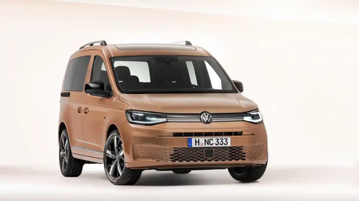 Foto - VW Caddy 2021 Makin Sanggup Angkut Barang