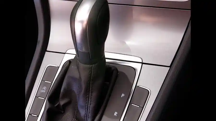 Berita - Volkswagen Membekukan Proyek Transmisi 10 Speed-nya.