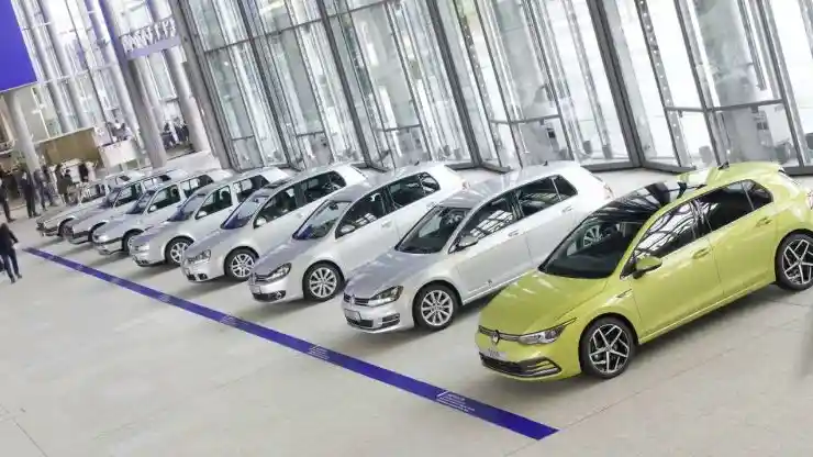 Berita - VW Golf Ulang Tahun Yang Ke 50. Sosok Mobil Eropa Tersukses