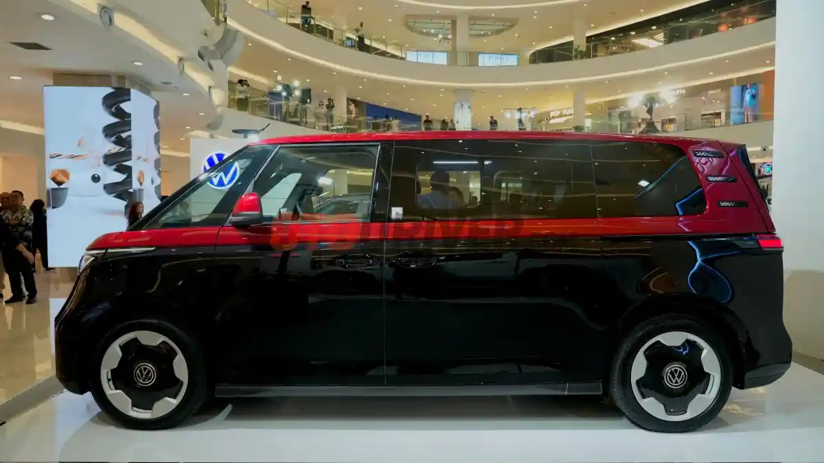 Foto - Volkswagen Luncurkan ID.Buzz Eclipe Edition, Ini Perbedaannya