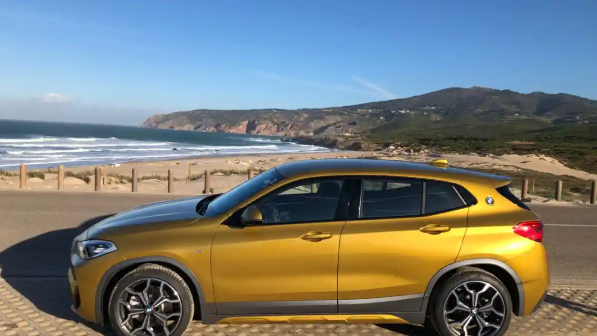 Foto - Inilah Sosok BMW X2 Yang Baru Saja Lahir di Eropa 