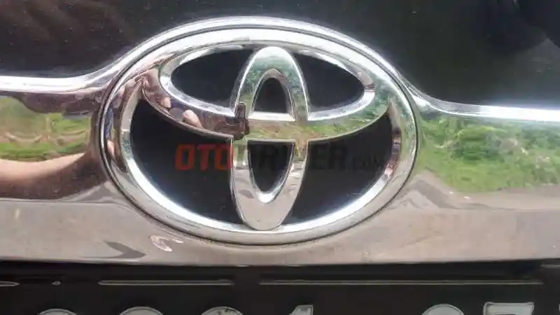 Berita - Toyota Kena Denda RP 175 M di Cina Karena Masalah Satu ini