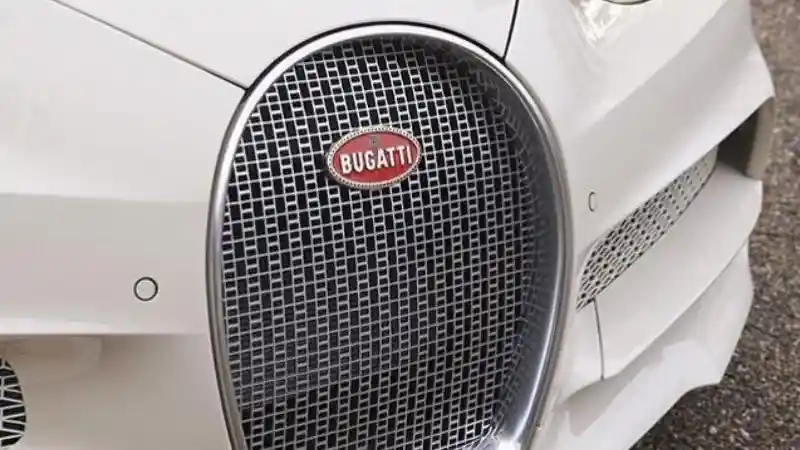 Berita - Pemesan Bugatti Dipastikan Menunggu Lebih Lama