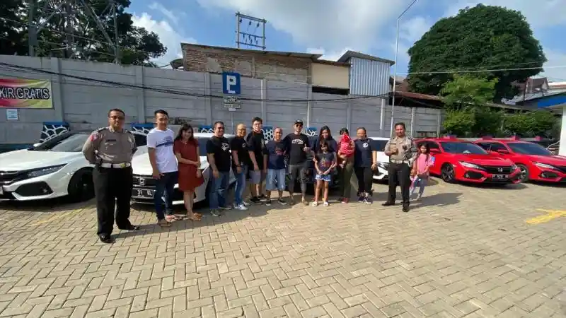Berita - Begini Perayaan 1 Tahun Komunitas Civic Turbo Chapter Jateng