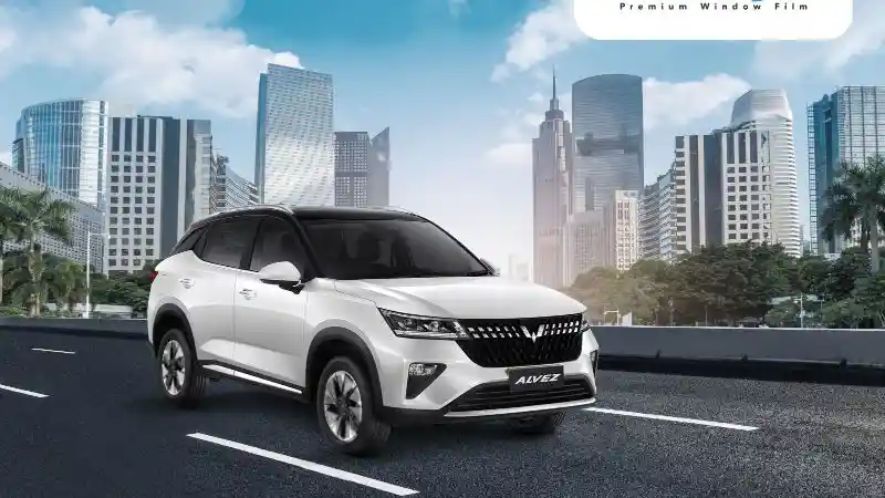 Foto - Kaca Film ICE-u Resmi Digunakan pada Wuling Alvez