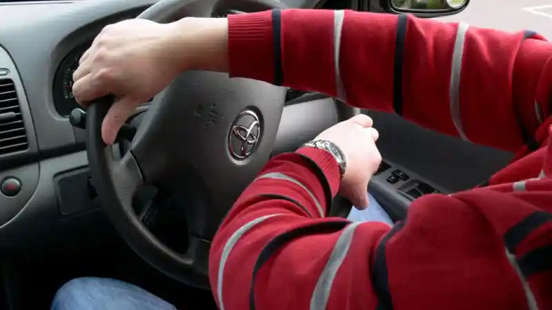 Tips - Cara Deteksi Power Steering Elektrik Mobil Rusak, Gampang Banget Kok