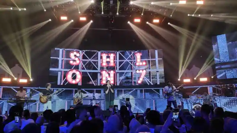 Foto - Apresiasi Pelanggan Selama 10 tahun, Shell Indonesia dan Astra Otoparts Gelar Shell Helix Astra #KisahKlasikSatuDekade