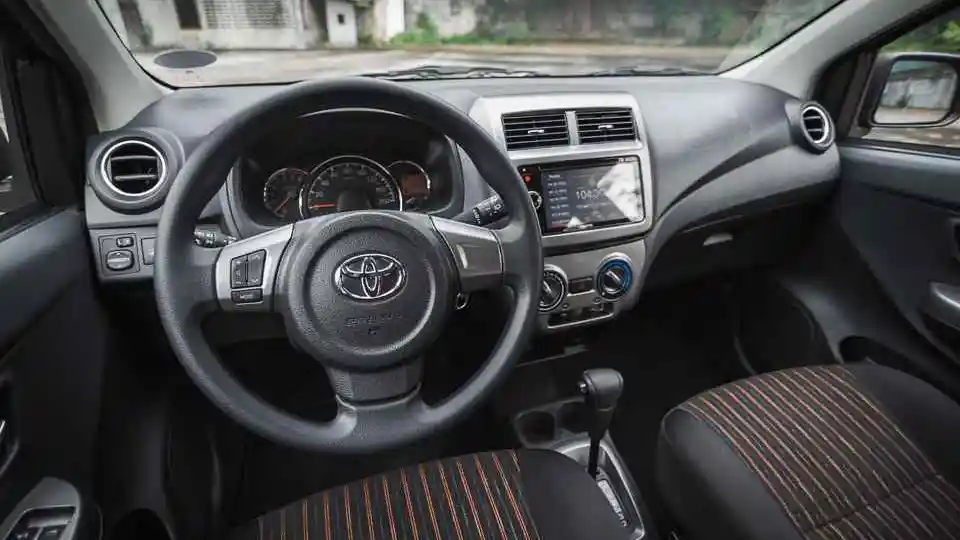 Foto - Apa Bedanya Toyota Agya Versi Filipina Dengan Indonesia?