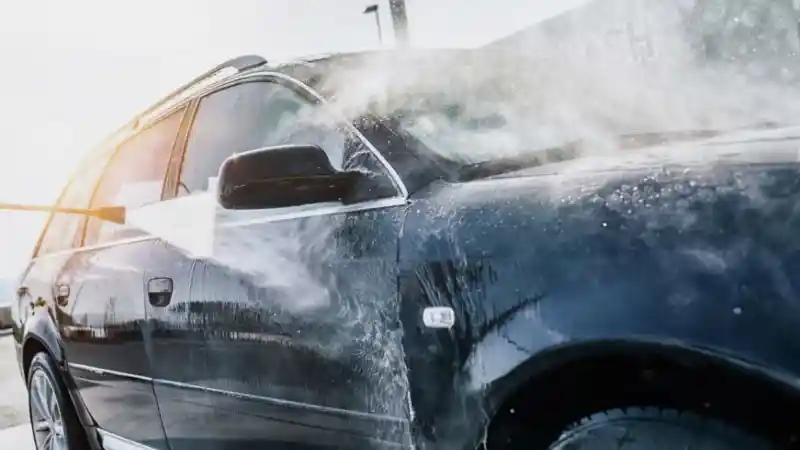 Tips - Tips sederhana Jaga Cermerlang Cat Saat Musim Hujan