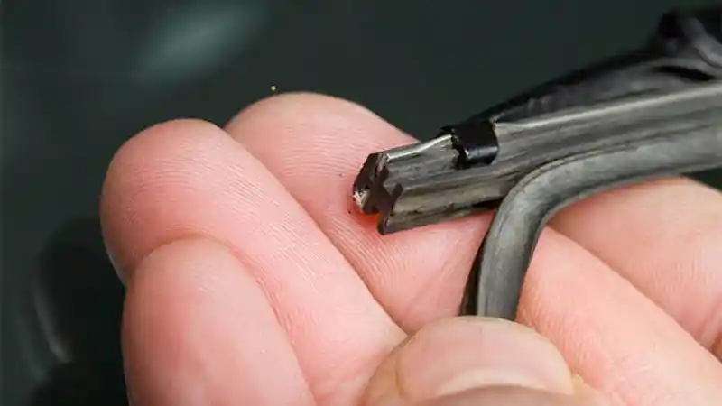 Foto - Musim Hujan Tiba, Cek Kondisi Komponen Senjata Utama Penghalau Hujan Ini