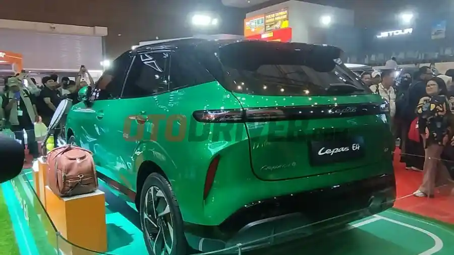 Foto - Lepas Lakukan Debut Dunia SUV EV Pertamanya di IIMS 2026