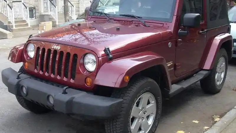 Foto - Mobil Milik Tersangka Mario Dandy Bukan Jeep Rubicon?