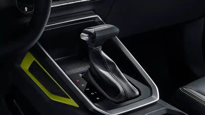 Foto - Wuling Xing Chi Alias Alvez Diperkenalkan Di Cina. Indonesia Segera Menyusul?