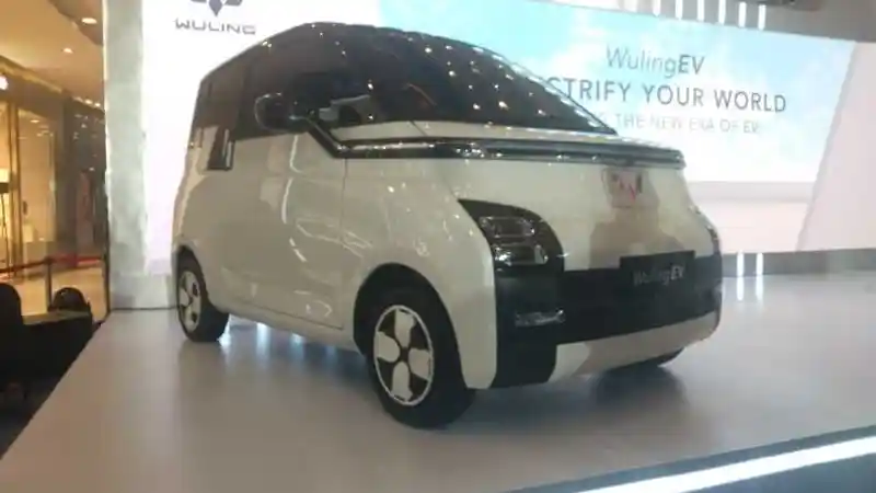 Foto - Jika Rusak, Segini Harga Baterai Wuling Air EV