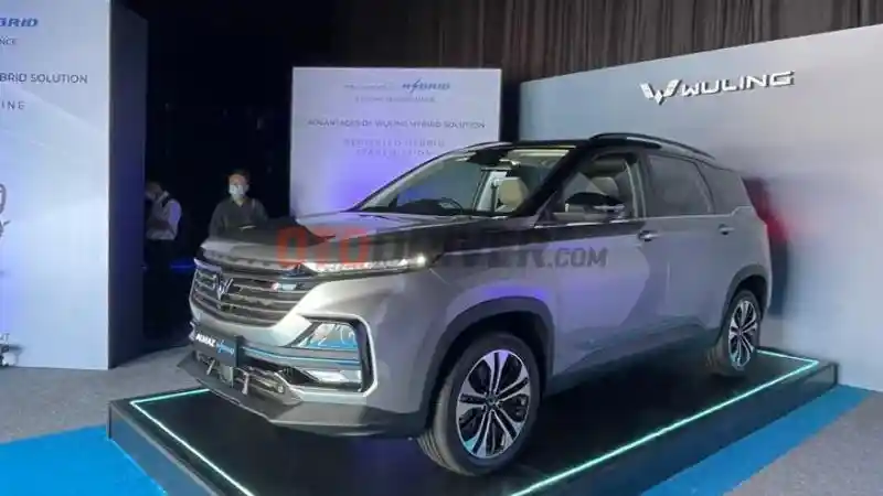Foto - Meluncur Besok, Ini Komparasi Dimensi All New Hyundai Santa Fe Versus SUV Hybrid Sekelasnya