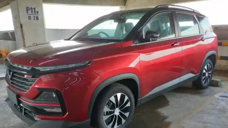 Foto - Intip Harga Wuling Almaz. Wow Ada Diskon Langsung Rp 15 Juta