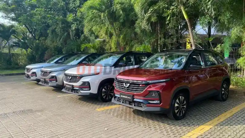 Foto - New Almaz RS 7 Seater Bisa Jadi Idola Baru, Lihat Skema Angsuran Ringannya