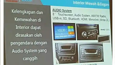 Foto - Wuling 1.200 CC Pakai Audio 1 DIN dan Kabin Mewah? Ini Bocorannya