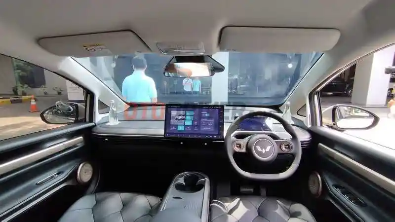 Berita - Wuling Cloud EV Belum Dibekali Android Auto/Apple CarPlay, Mengapa?