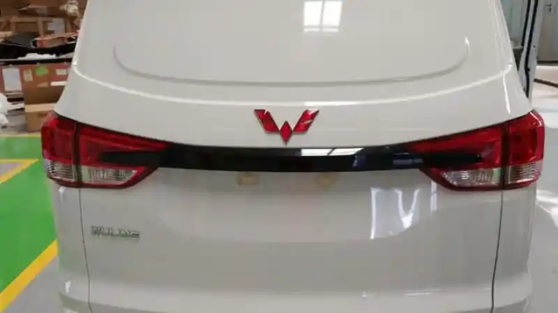 Foto - Wuling Confero Menjadi Blind Van, Seperti ini Wujudnya 