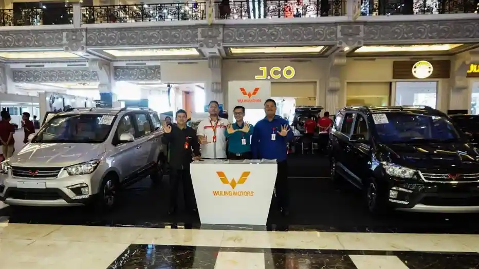Foto - Wuling Confero Termahal di Yogyakarta Tetap Tak Sampai RP180 juta