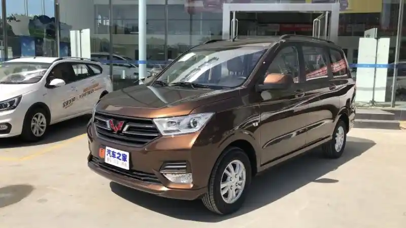 Berita - Alasan Wuling Belum Punya Confero Matic dan Cortez CVT