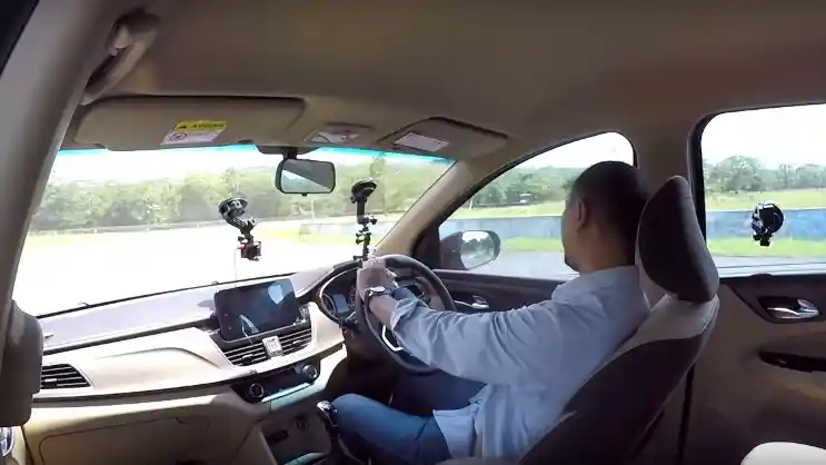 Foto - Catatan Penyiksaan Wuling Cortez 1.5 di Sentul (Bagian 1)