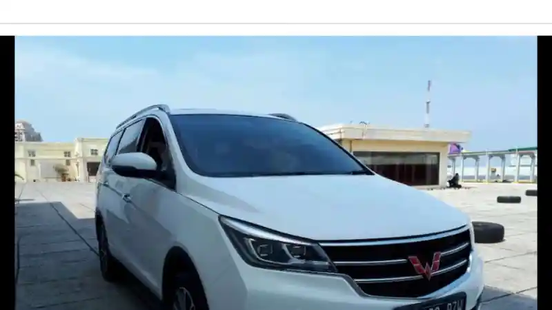 Foto - Pantauan Harga Pasaran Wuling Cortez 1.8 Versi Bekas