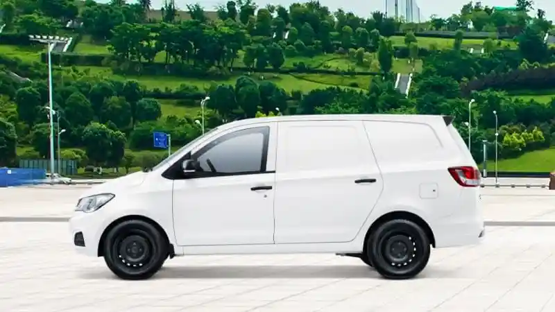 Foto - Inilah Lima Blind Van Terlaris Di Indonesia