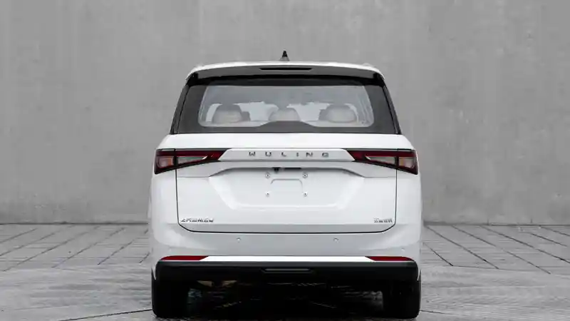 Foto - Wuling Jia Che Berpeluang Panaskan Persaingan Di Segmen LMPV 