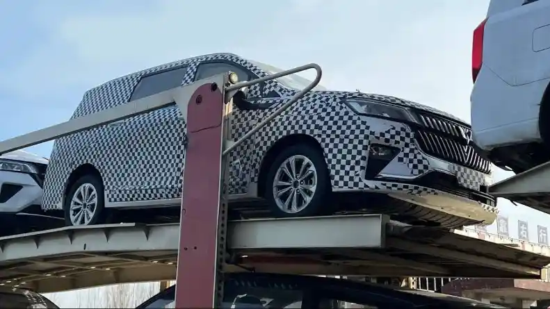 Foto - Wuling Jia Che Berpeluang Panaskan Persaingan Di Segmen LMPV 