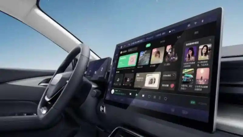 Foto - Wuling Starlight Penggerak Listrik Resmi Meluncur, Harga Rp 244 Jutaan Saja